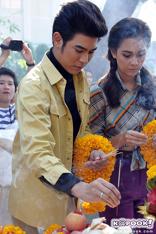 ละคร เพลงรักผาปืนแตก บวงสรวง ละคร เพลงรักผาปืนแตก บวงสรวง