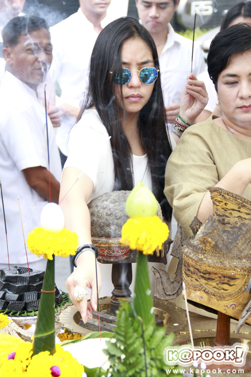 บวงสรวง ละคร แหวนทองเหลือง บวงสรวง ละคร แหวนทองเหลือง