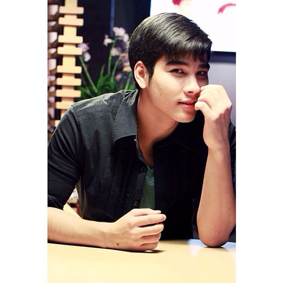 โบ๊ท ธารา ทิพา ประวัติ โบ๊ท ธารา ทิพา ประวัติ