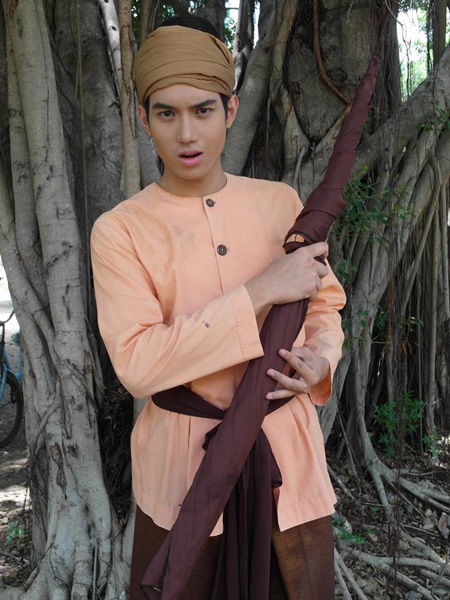 เพชร นพรัตน์ ประเสริฐสุข เพชร นพรัตน์ ประเสริฐสุข