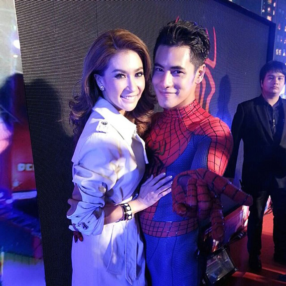 ซี ศิวัฒน์ - เอมี่ กลิ่นประทุม ซี ศิวัฒน์ - เอมี่ กลิ่นประทุม