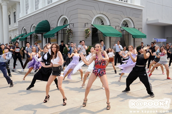 กิ๊บซี่ Girly Berry - ใบเตย อาร์สยาม ถ่าย mv อย่ามโน กิ๊บซี่ Girly Berry - ใบเตย อาร์สยาม ถ่าย mv อย่ามโน