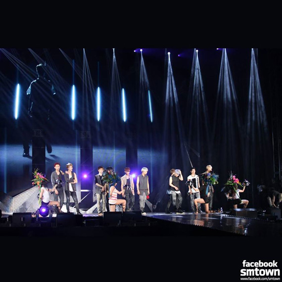 คอนเสิร์ต EXO ในไทย EXO The Lost Planet in Bangkok คอนเสิร์ต EXO ในไทย EXO The Lost Planet in Bangkok