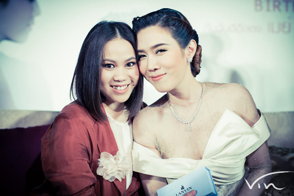 งานแต่งเมย์ เฟื่องอารมย์ หนุ่ม กรรชัย งานแต่งเมย์ เฟื่องอารมย์ หนุ่ม กรรชัย