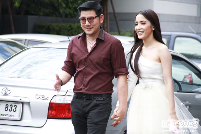 พิ้งกี้ แต่งงาน เพชร อิทธิ ชวลิตธำรง พิ้งกี้ แต่งงาน เพชร อิทธิ ชวลิตธำรง