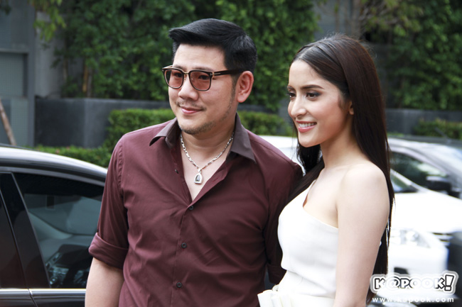 พิ้งกี้ แต่งงาน เพชร อิทธิ ชวลิตธำรง พิ้งกี้ แต่งงาน เพชร อิทธิ ชวลิตธำรง