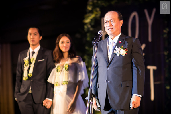 งานแต่งพลอย เต็นท์ งานแต่งพลอย เต็นท์
