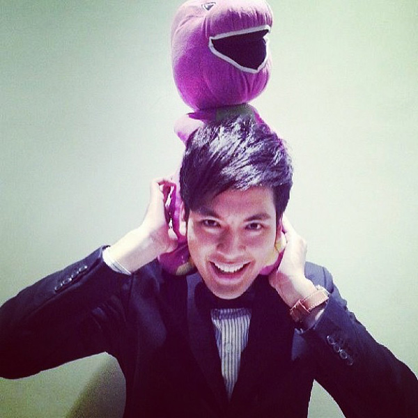 บอม ธนิน บอม ธนิน