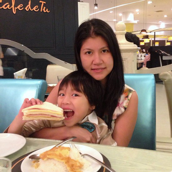 เหมือนฝัน อินทฤทธิ์ คุณแม่ น้องอันดา อินทฤทธิ์ เหมือนฝัน อินทฤทธิ์ คุณแม่ น้องอันดา อินทฤทธิ์