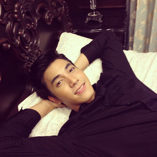 ไม้ วฤษฎิ์ ศิริสันธนะ ไม้ วฤษฎิ์ ศิริสันธนะ