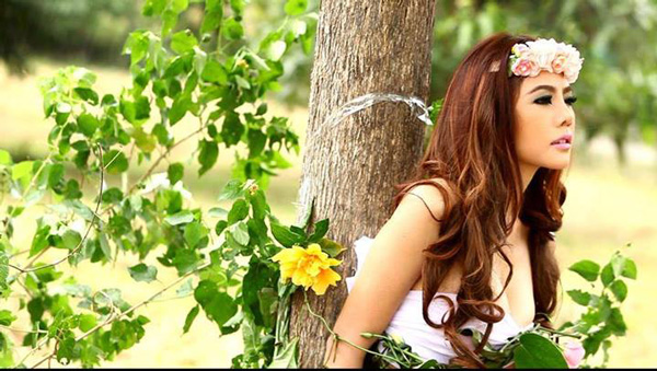 แอนน์วรา วิมลจิรา อ่อนแสง แอนน์วรา วิมลจิรา อ่อนแสง