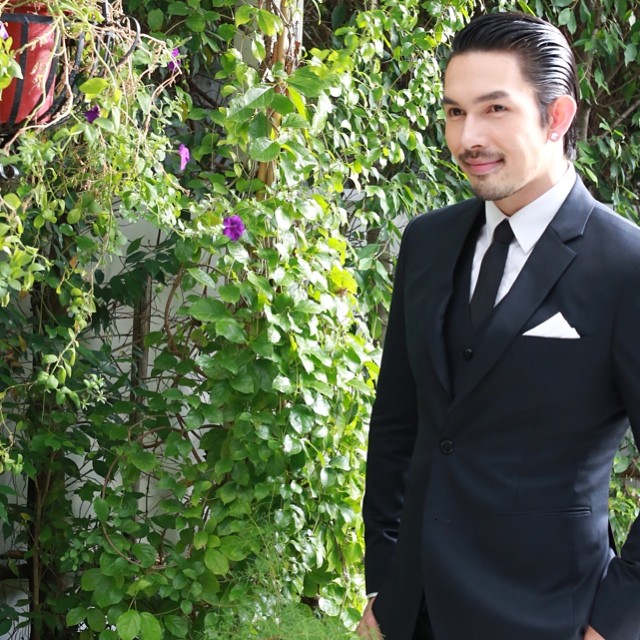 อั้ม อธิชาติ อั้ม อธิชาติ