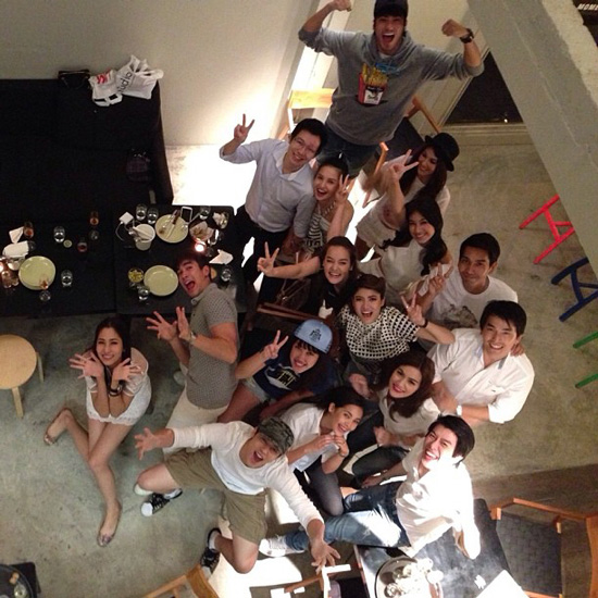 ปาร์ตี้ส่วนตัวของแก๊งไร่สายลม พร้อม เบิร์ธเดย์ มาร์กี้ ราศรี ปาร์ตี้ส่วนตัวของแก๊งไร่สายลม พร้อม เบิร์ธเดย์ มาร์กี้ ราศรี