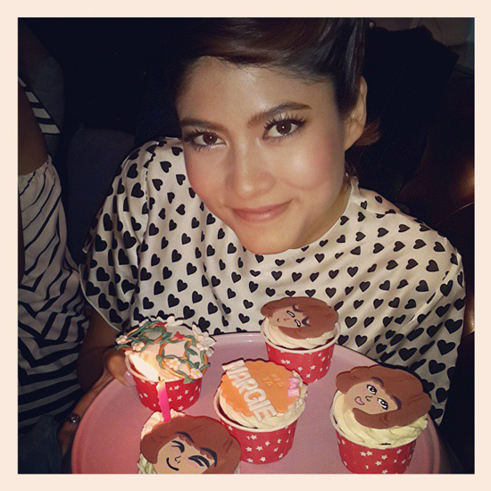 ปาร์ตี้ส่วนตัวของแก๊งไร่สายลม พร้อม เบิร์ธเดย์ มาร์กี้ ราศรี ปาร์ตี้ส่วนตัวของแก๊งไร่สายลม พร้อม เบิร์ธเดย์ มาร์กี้ ราศรี