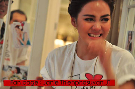 เจนี่ เอ๋ ร่วมงานมีทติ้งแฟนคลับ เจอเซอร์ไพรส์วันเกิดล่วงหน้า เจนี่ เอ๋ ร่วมงานมีทติ้งแฟนคลับ เจอเซอร์ไพรส์วันเกิดล่วงหน้า