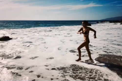 เจนี่ เจสัน เจนี่ เจสัน