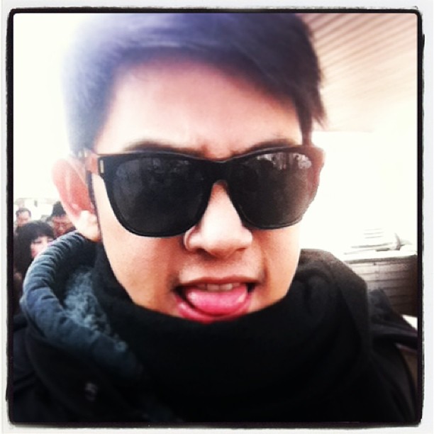 ยีนส์ ธนธร ศวัสกร ยีนส์ ธนธร ศวัสกร