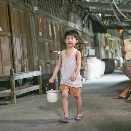 ภาพสวย ๆ จากเบื้องหลัง ทองเนื้อเก้า ผ่านมุมกล้อง อู๋ ธนากร ภาพสวย ๆ จากเบื้องหลัง ทองเนื้อเก้า ผ่านมุมกล้อง อู๋ ธนากร