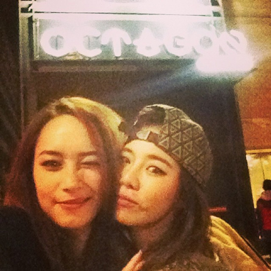 คริส หอวัง - ไอซ์ อภิษฎา - บี น้ำทิพย์ เที่ยวเกาหลี พร้อมปาร์ตี้ฮาโลวีน คริส หอวัง - ไอซ์ อภิษฎา - บี น้ำทิพย์ เที่ยวเกาหลี พร้อมปาร์ตี้ฮาโลวีน