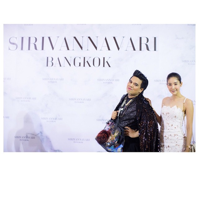 ดาราร่วมงานแฟชั่นโชว์ พระองค์เจ้าสิริวัณวลี คับคั่ง ดาราร่วมงานแฟชั่นโชว์ พระองค์เจ้าสิริวัณวลี คับคั่ง