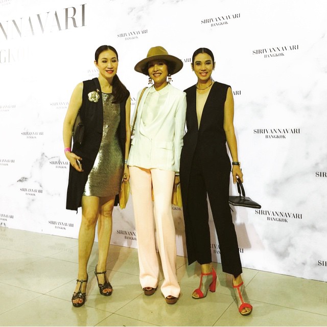 ดาราร่วมงานแฟชั่นโชว์ พระองค์เจ้าสิริวัณวลี คับคั่ง ดาราร่วมงานแฟชั่นโชว์ พระองค์เจ้าสิริวัณวลี คับคั่ง