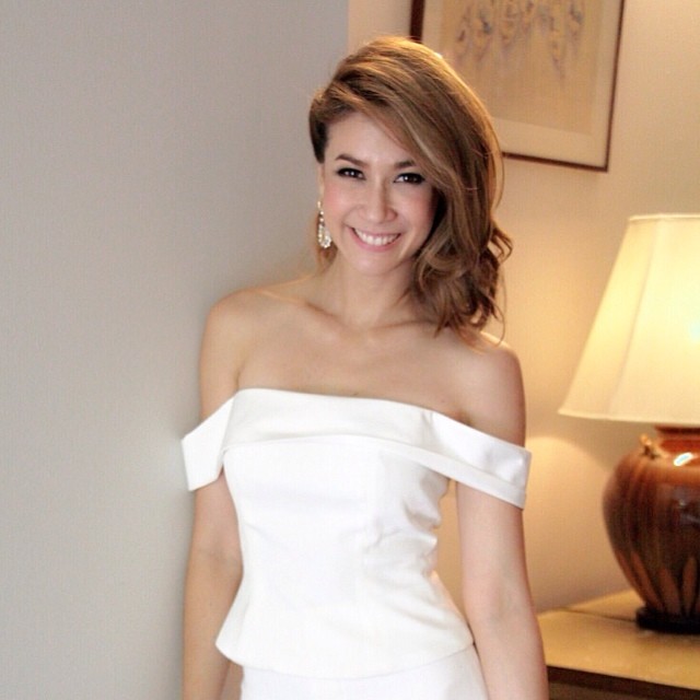 ประวัติเอมี่ กลิ่นประทุม ประวัติเอมี่ กลิ่นประทุม