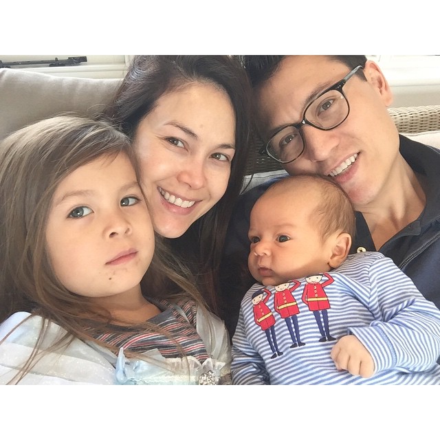 พอลล่า กลับไทย แก๊งนางฟ้า แห่เยี่ยม น้องไลลา น้องลูก้า พอลล่า กลับไทย แก๊งนางฟ้า แห่เยี่ยม น้องไลลา น้องลูก้า