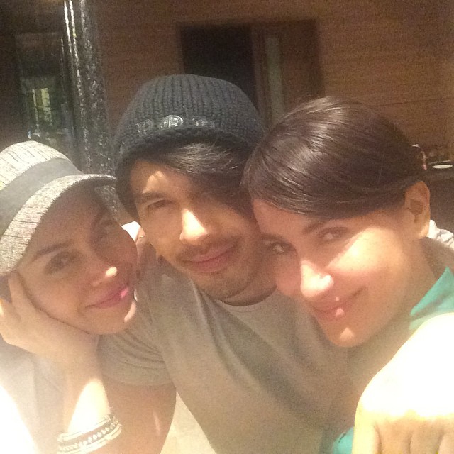 นัท อั้ม แอน นัท อั้ม แอน