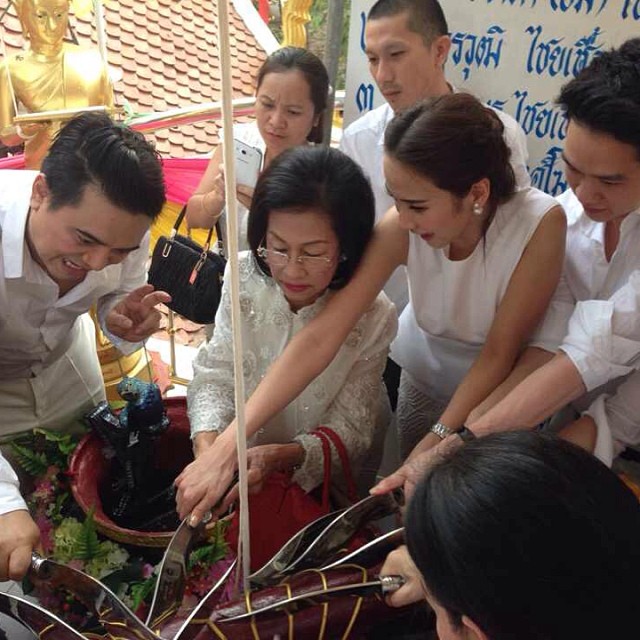 อั้ม พัชราภา - แอมป์ พิธาน อั้ม พัชราภา - แอมป์ พิธาน