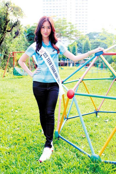 โบว์ ชนาพร เจริญสุข ประวัติ โบว์ ชนาพร เจริญสุข ประวัติ