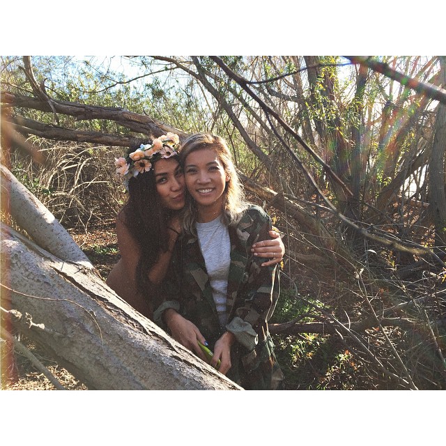 แคล แคลอรีน ถ่ายนู้ด แคล แคลอรีน ถ่ายนู้ด