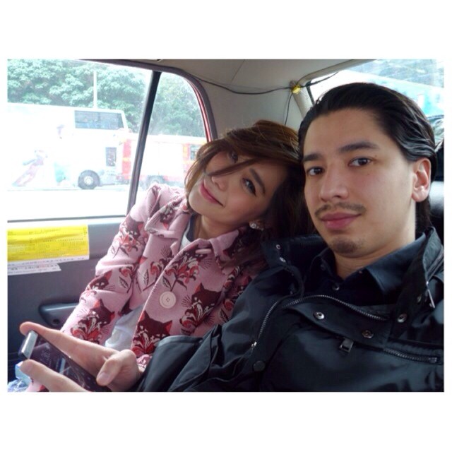 พลอย เฌอมาลย์ - จอห์น - แก๊งแมวสีสวาท พลอย เฌอมาลย์ - จอห์น - แก๊งแมวสีสวาท