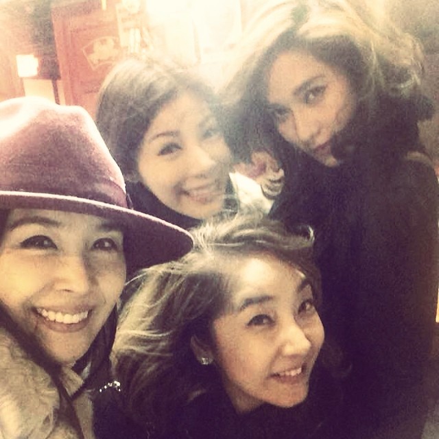 พลอย เฌอมาลย์ - จอห์น - แก๊งแมวสีสวาท พลอย เฌอมาลย์ - จอห์น - แก๊งแมวสีสวาท