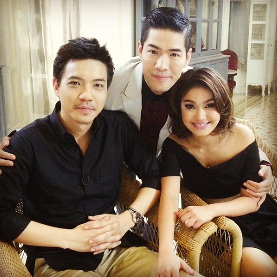 ชมพู่ ก่อนบ่าย - โน้ต ปราชญ์ ชมพู่ ก่อนบ่าย - โน้ต ปราชญ์