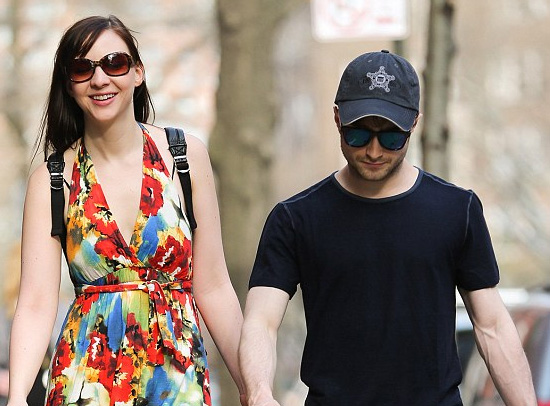 แดเนียล แรดคลิฟฟ์ - อีริน ดาร์ก แดเนียล แรดคลิฟฟ์ - อีริน ดาร์ก