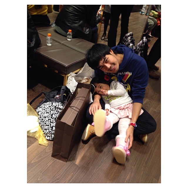 บอย ปกรณ์ พาครอบครัว เที่ยวปารีส บอย ปกรณ์ พาครอบครัว เที่ยวปารีส