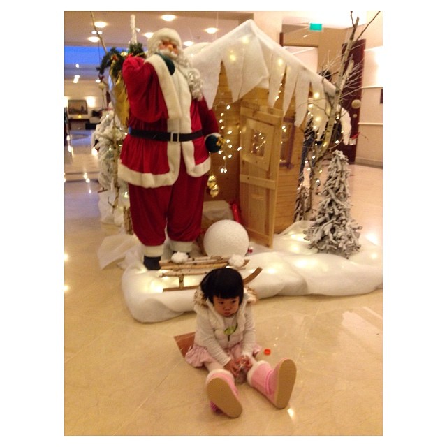 บอย ปกรณ์ พาครอบครัว เที่ยวปารีส บอย ปกรณ์ พาครอบครัว เที่ยวปารีส