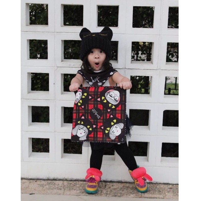 น้องยี่หวา น้องยูจิน - ครอบครัวโจ๊ก โซคูล น้องยี่หวา น้องยูจิน - ครอบครัวโจ๊ก โซคูล