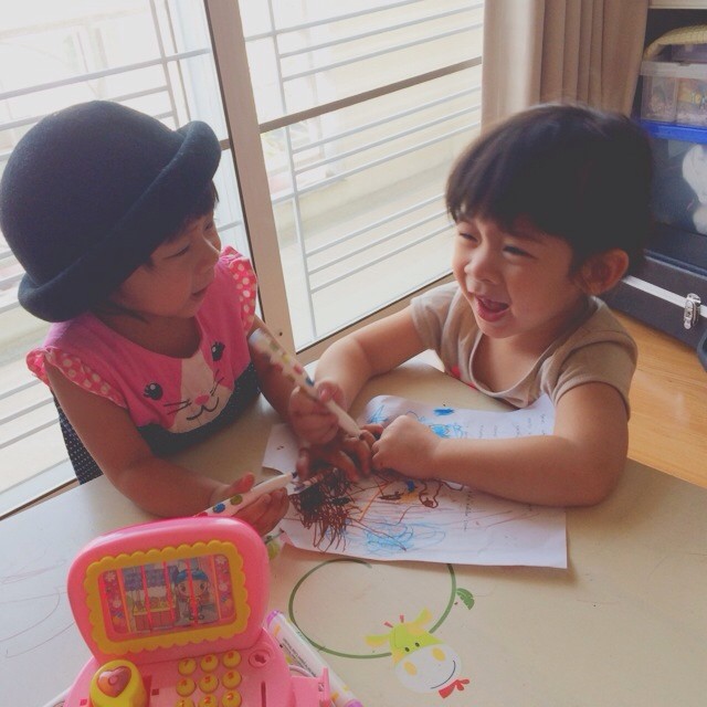 น้องยี่หวา น้องยูจิน - ครอบครัวโจ๊ก โซคูล น้องยี่หวา น้องยูจิน - ครอบครัวโจ๊ก โซคูล