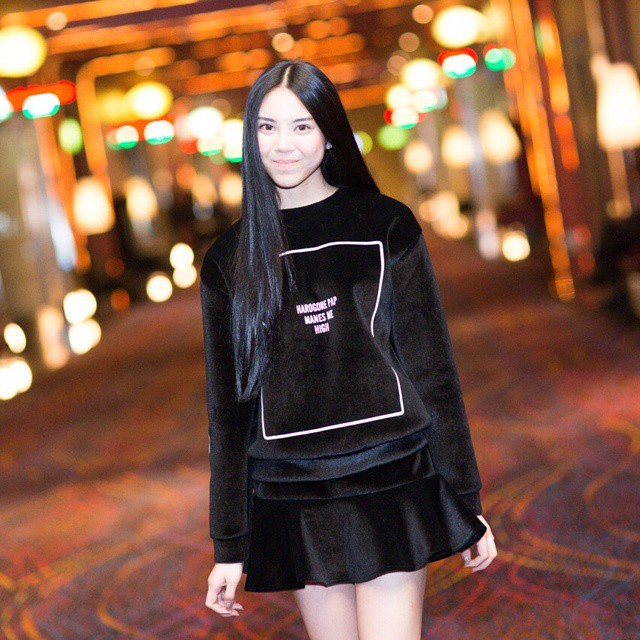 ขนมหวาน รัตนรวินท์ น้องสาว ขนมจีน ขนมหวาน รัตนรวินท์ น้องสาว ขนมจีน