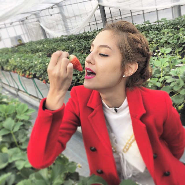 ขวัญ อุษามณี ญี่ปุ่น ขวัญ อุษามณี ญี่ปุ่น