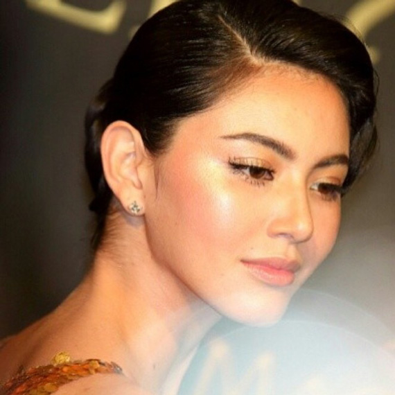 ใหม่ ดาวิกา ใหม่ ดาวิกา