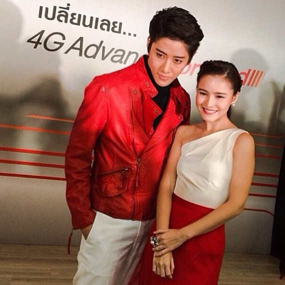 ไมค์ ออม ไมค์ ออม