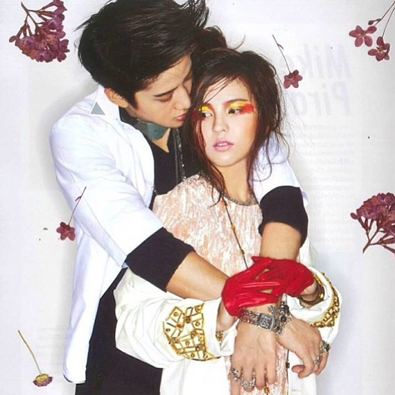 ไมค์ ออม ไมค์ ออม