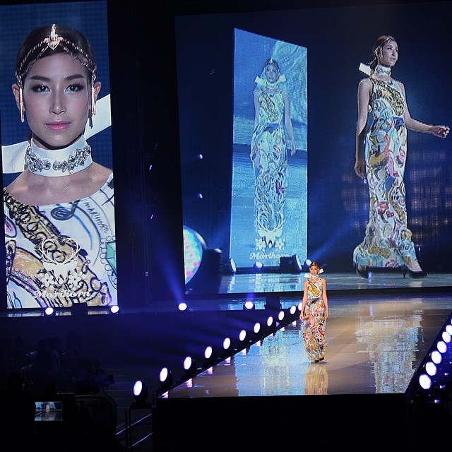 มิ้นต์ ชาลิดา - เซฟฟานี่ เดินแบบงาน โตเกียว รันเวย์ มิ้นต์ ชาลิดา - เซฟฟานี่ เดินแบบงาน โตเกียว รันเวย์