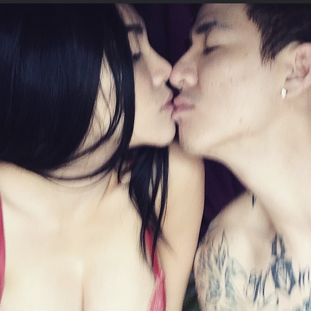 เอมมี่ ฮาเวิร์ด mv แรงแต่ไม่เลว เอมมี่ ฮาเวิร์ด mv แรงแต่ไม่เลว