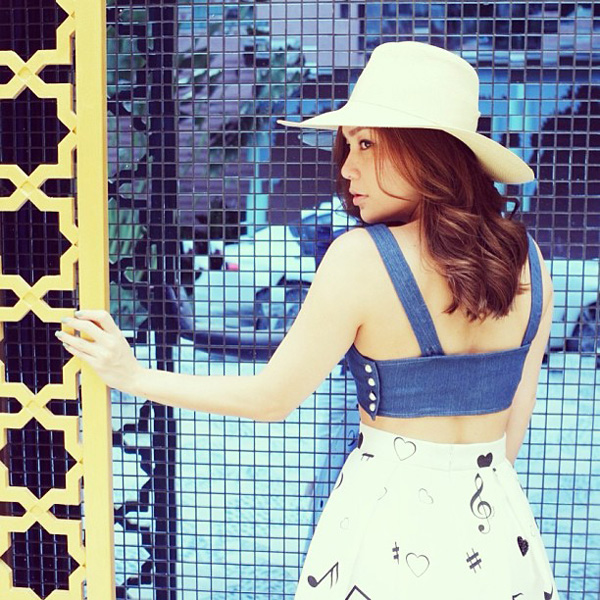 โมเม นภัสสร โมเม นภัสสร