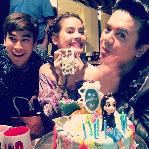 ณเดชน์ ญาญ่า ณเดชน์ ญาญ่า