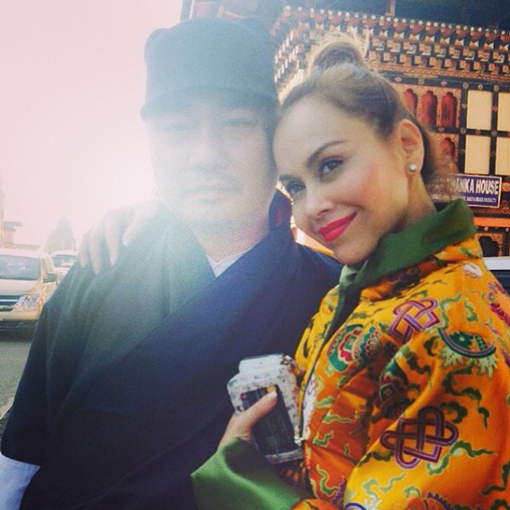 นัท มีเรีย ถ่ายแบบ นิตยสาร เพื่อนเดินทาง นัท มีเรีย ถ่ายแบบ นิตยสาร เพื่อนเดินทาง