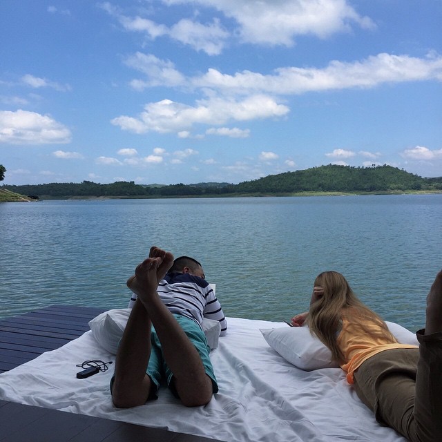 ดีเจภูมิ เนย เนโกะจัมพ์ ดีเจภูมิ เนย เนโกะจัมพ์